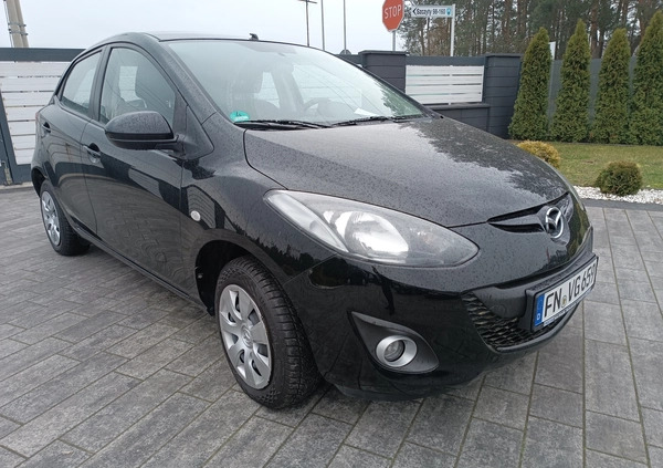Mazda 2 cena 23900 przebieg: 134000, rok produkcji 2013 z Białobrzegi małe 254